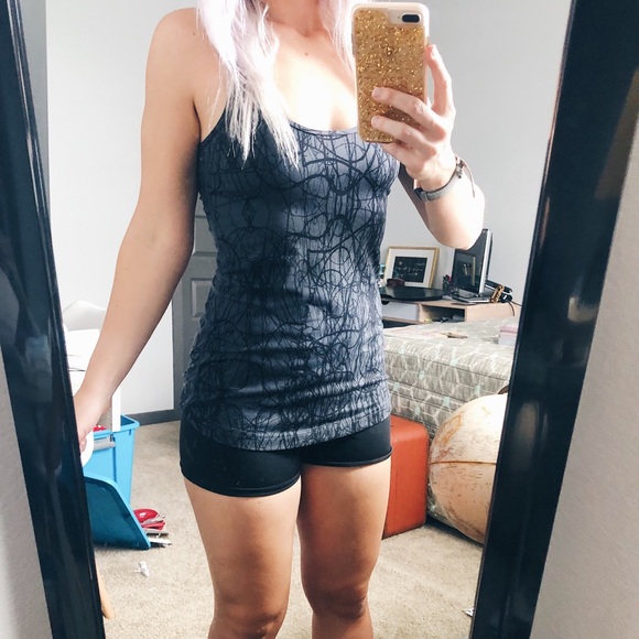 • new listing • Lulu Cool Racerback Scribble tank - Picture 3 of 4